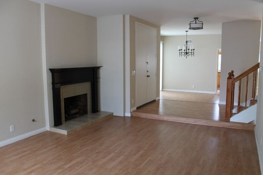 rst_212tanforanlivingroomsideviewjpg