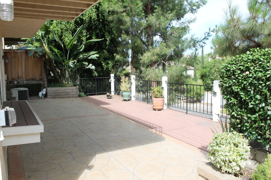 tar_1931saddlebackyardjpg