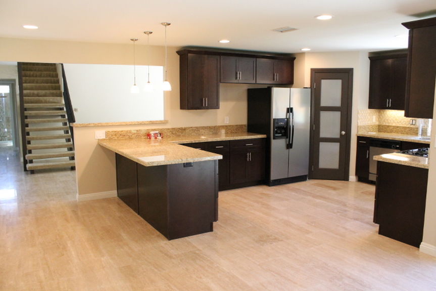 vuw_4321dortheakitchensideviewjpg