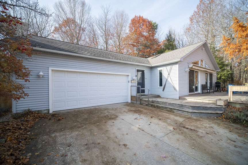 13200_Hopkins_Forest_Dr-38