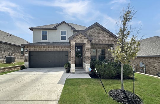 12910 Azan Height exterior