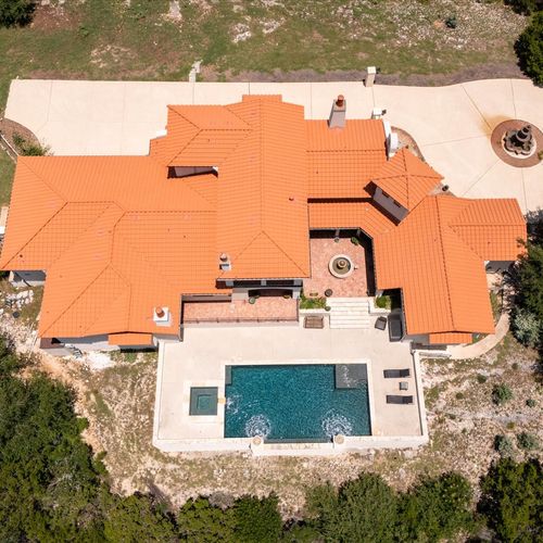 How do lower interest rates help buyers?