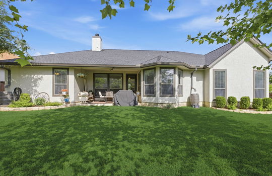 43-web-or-mls-8Y8A4265_with_grass