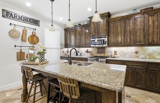 117 Retama kitchen 2