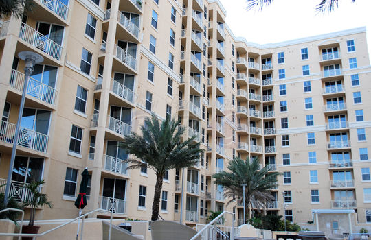 strand-wpb8