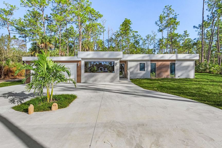 1-web-or-mls-0D8A2394