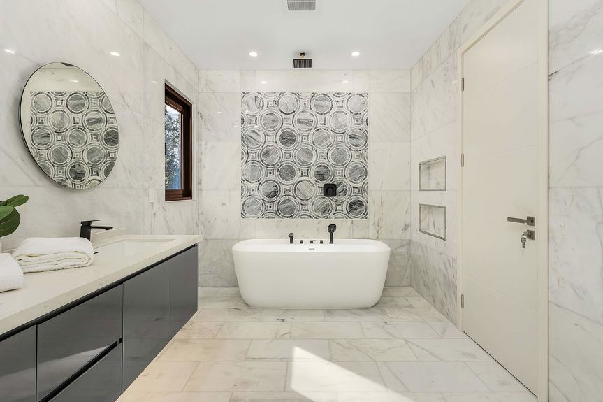 21-web-or-mls-0D8A2565