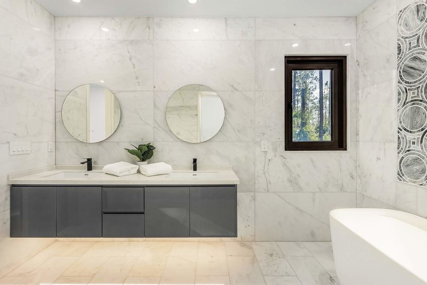 22-web-or-mls-0D8A2574