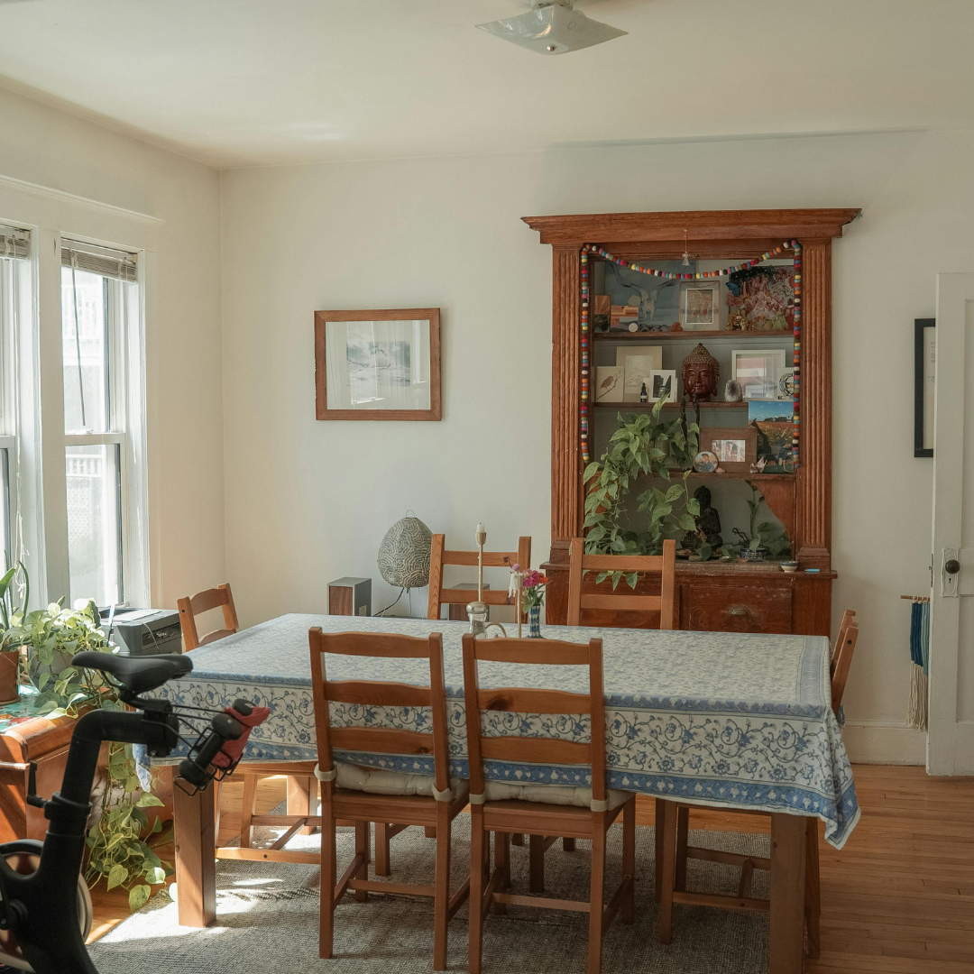 320 Dining Room Options