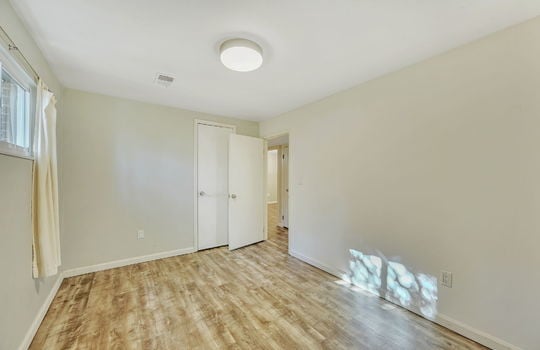 42-web-or-mls-2975 Juilliard St42