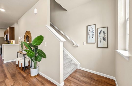 14-web-or-mls-8421 Galvani Trl, E14