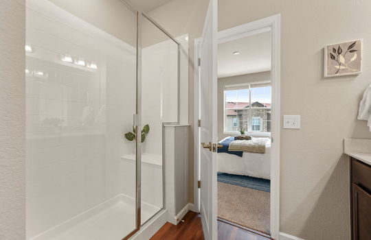 20-web-or-mls-8421 Galvani Trl, E20