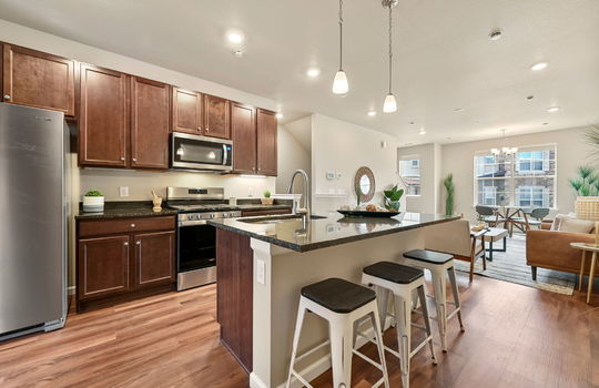 9-web-or-mls-8421 Galvani Trl, E9