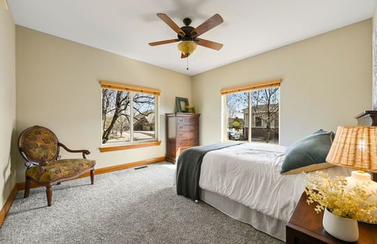 36-web-or-mls-13866 W 76th Pl36