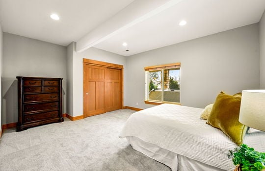 44-web-or-mls-13866 W 76th Pl44