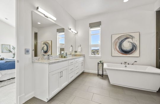 25-web-or-mls-9510 Orion Way25