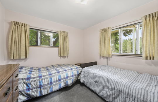 18-web-or-mls-8198 E Lehigh Dr18