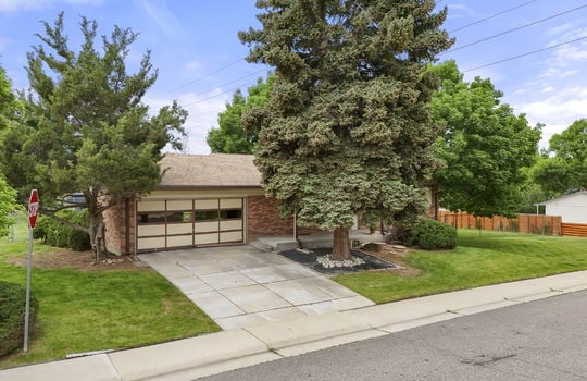 2-web-or-mls-8198 E Lehigh Dr2