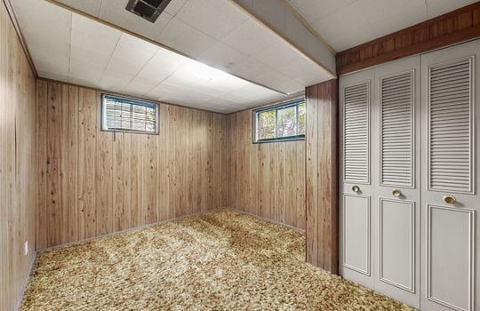 26-web-or-mls-8198 E Lehigh Dr26