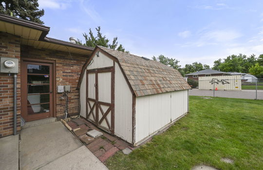 32-web-or-mls-8198 E Lehigh Dr32