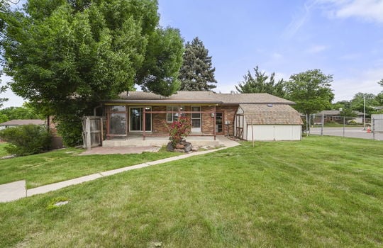 35-web-or-mls-8198 E Lehigh Dr35
