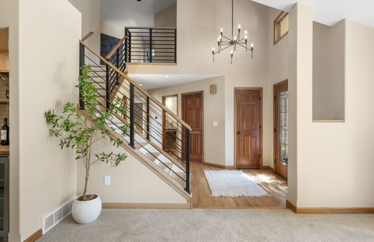 10-web-or-mls-749 Apple Ct10