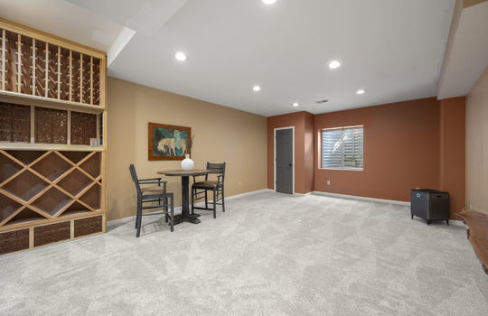 45-web-or-mls-749 Apple Ct45