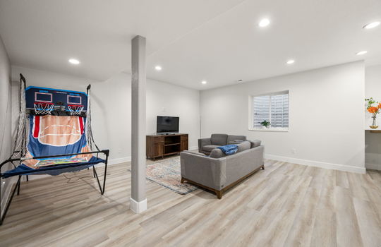 49-web-or-mls-18871 W 84th Ave49