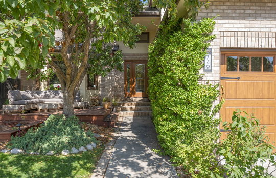 5-web-or-mls-749 Apple Ct5