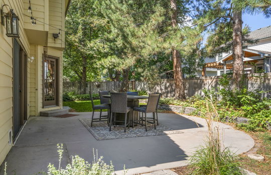 59-web-or-mls-749 Apple Ct59