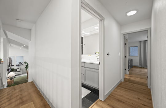 30-web-or-mls-11166 W 78th Dr30