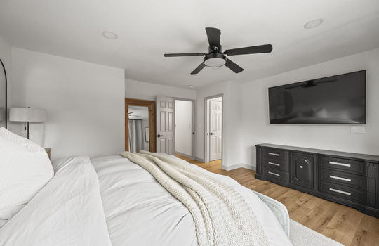 34-web-or-mls-11166 W 78th Dr34