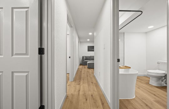 41-web-or-mls-11166 W 78th Dr41