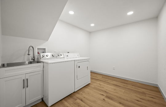 45-web-or-mls-11166 W 78th Dr45