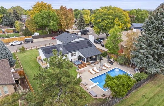 63-web-or-mls-11166 W 78th Dr63