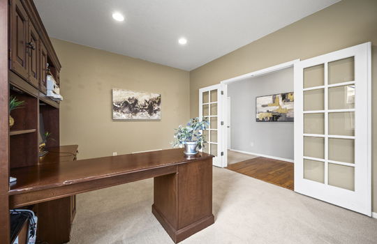 11-web-or-mls-620 Gallegos St11