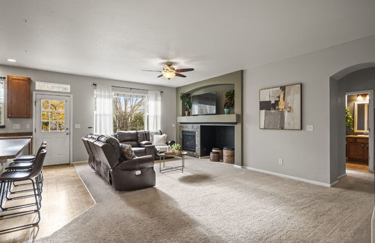 14-web-or-mls-620 Gallegos St14