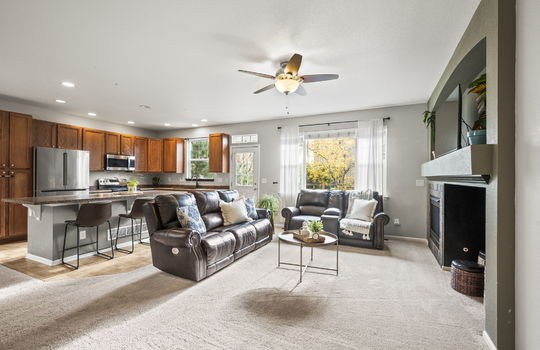 15-web-or-mls-620 Gallegos St15