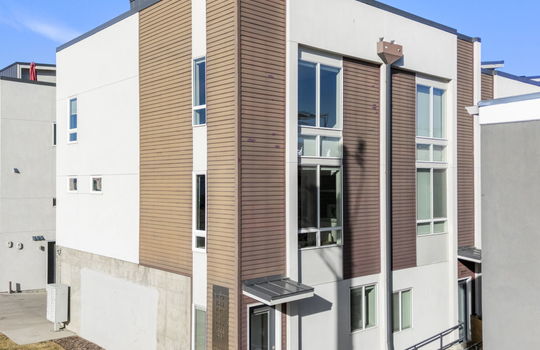 1-web-or-mls-1551 W 43rd Ave1