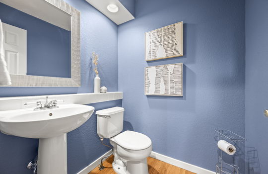 19-web-or-mls-578 Beauprez Ave19