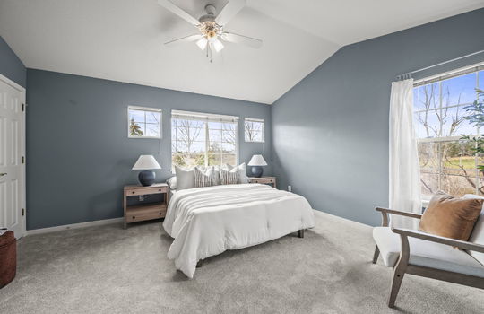 21-web-or-mls-578 Beauprez Ave21