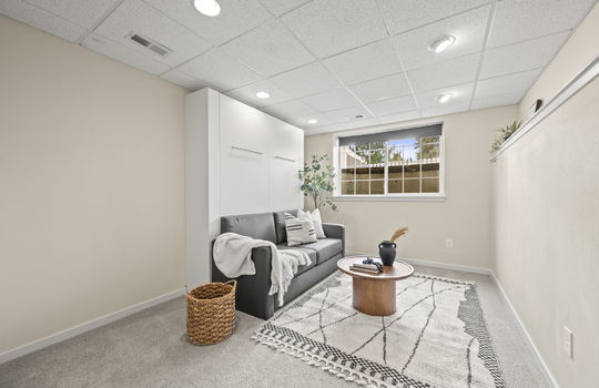 37-web-or-mls-578 Beauprez Ave37