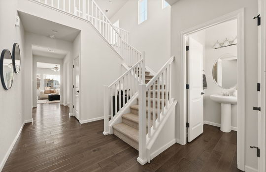 10-web-or-mls-9365 Joyce Way10