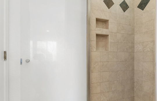 28-web-or-mls-1031 Delta Dr28