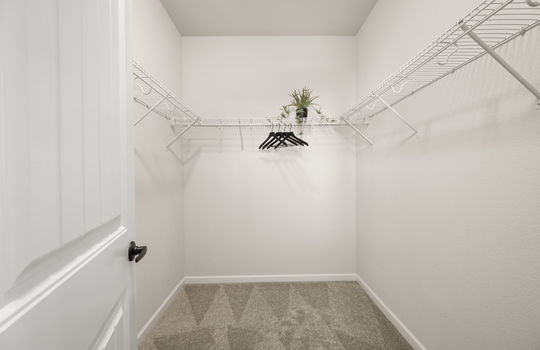 32-web-or-mls-9365 Joyce Way32