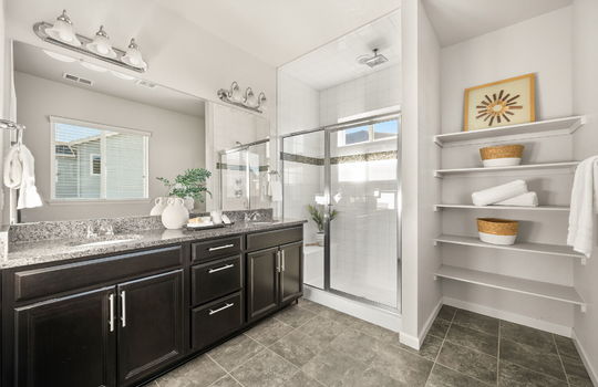 33-web-or-mls-9365 Joyce Way33