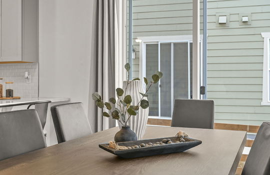 10-web-or-mls-361 Rodden Dr16