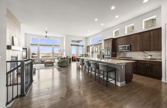 12-web-or-mls-8577 Holman Cir12