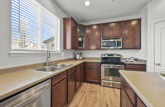 13-web-or-mls-3152 Meadowbrook Pl15