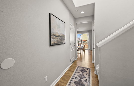 16-web-or-mls-3152 Meadowbrook Pl7